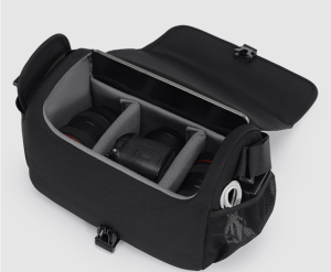  Caden D27 Trendig svart Axelv&auml;ska f&ouml;r kameran 24x19x14cm