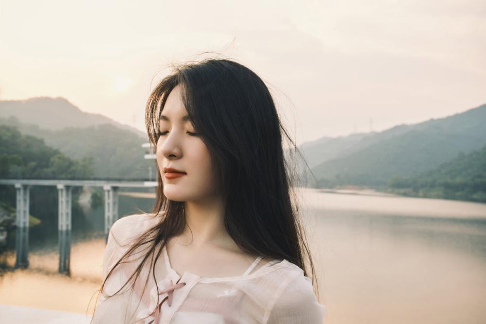  7Artisans 25mm f/0,95 Leica L (APS-C) -kameroille