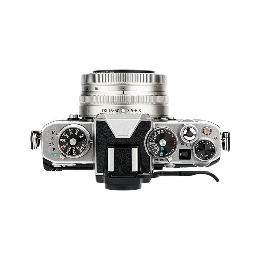  JJC Tumgrepp för Nikon Z fc