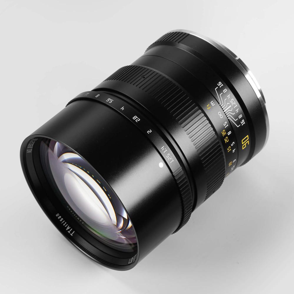  TTArtisan 90mm f/1,25 Fujifilm GFX -kameroille