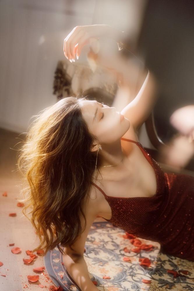  7Artisans käsikäyttöinen 79 mm split-diopter +2 objektiiville