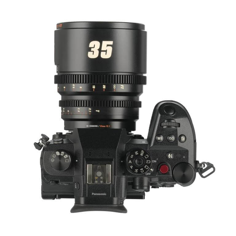  7Artisans 35mm T2,1 S35 Cine Micro 4/3 -kameroille