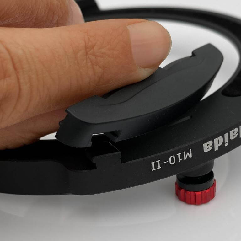  Haida M10-II suodatinpidike valosuojalla 100 mm suodattimille