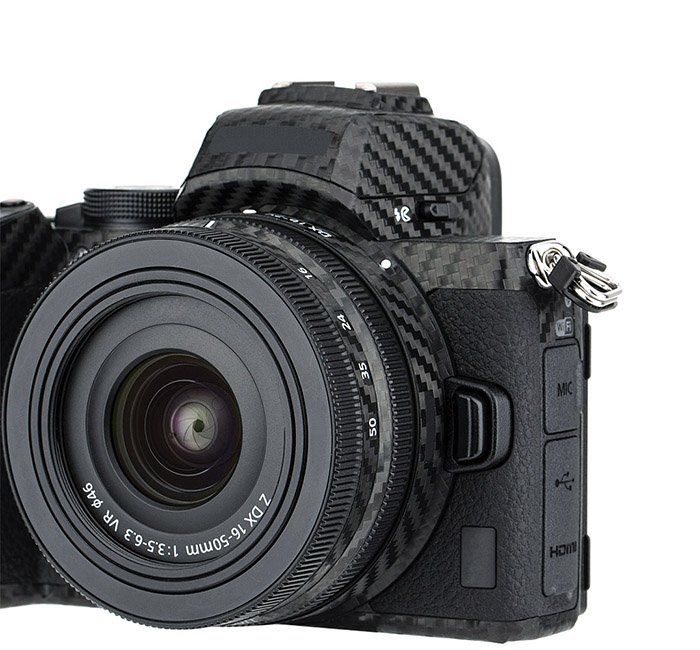  Kiwifotos Skin för Nikon Z50 + 16-50mm objektiv - Svart kolfiberfilm