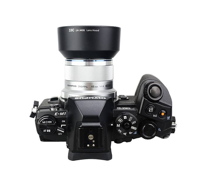 JJC Motljusskydd för Olympus 45mm 1:1.8 ersätter LH-40B