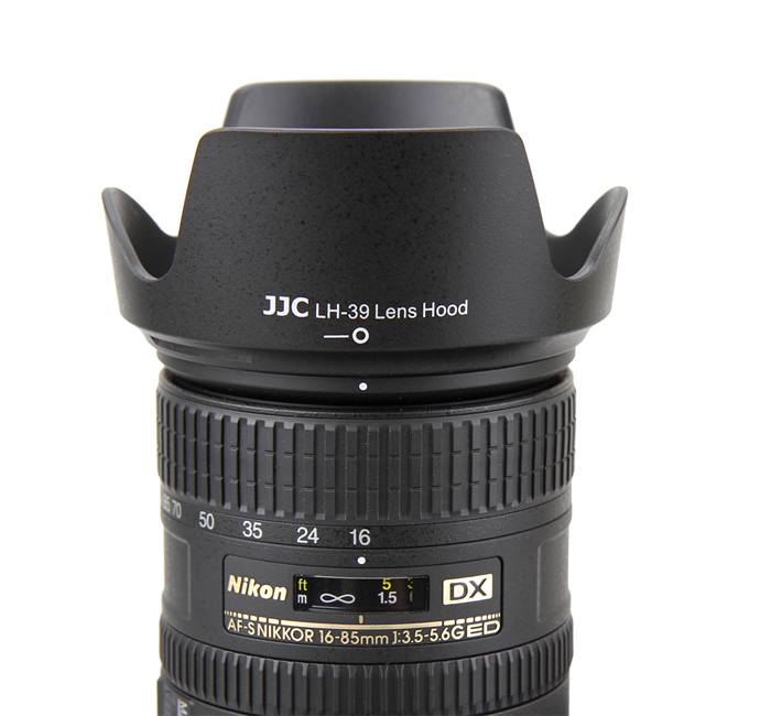  JJC Motljusskydd för Nikon 16-85mm (HB-39)