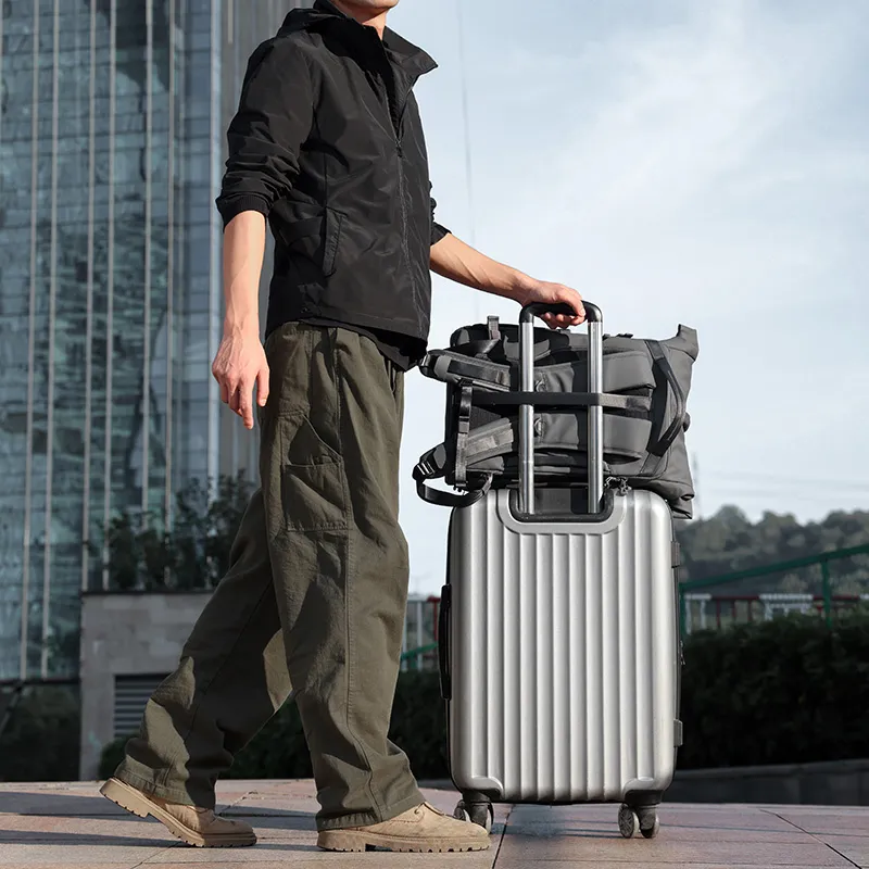  Ulanzi BP04 kamerareppu – laajennettava 23–27 L kovalla suojauksella